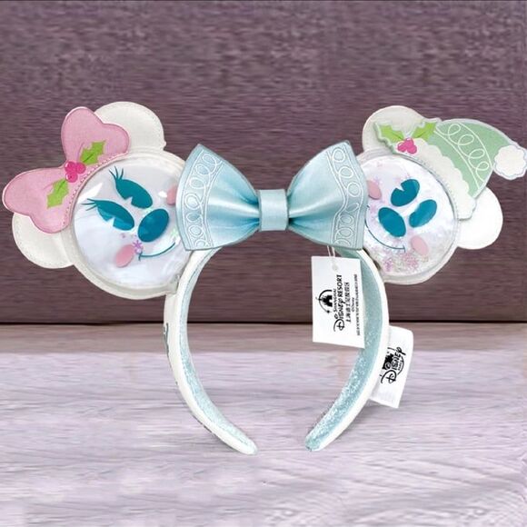 Loungefly Disney Parks Minnie Mouse Ears Pastel Snowman Holiday Snow Globe main image 2